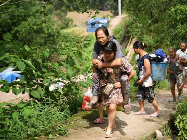มณฑลเสฉวนอพยพชาวบ้านตำบลเถี่ยหลูกว่า 1,300 คนหนีภัยน้ำท่วม_fororder_sichuan4