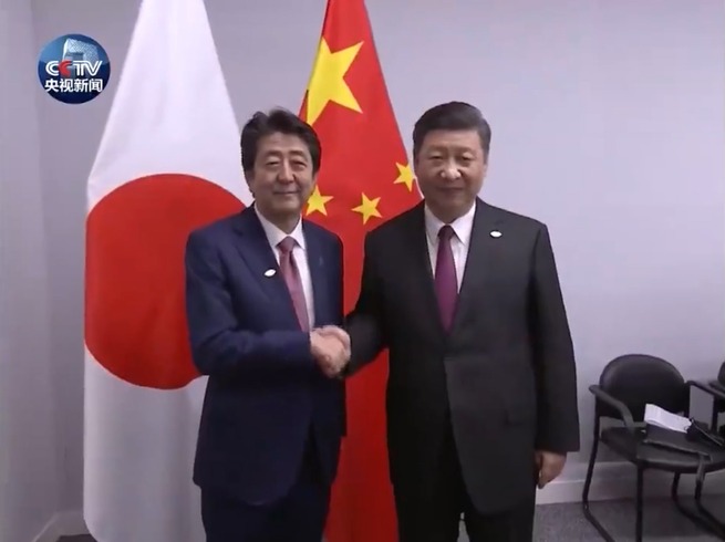 習主席、日本の安倍首相とアルゼンチンで会談