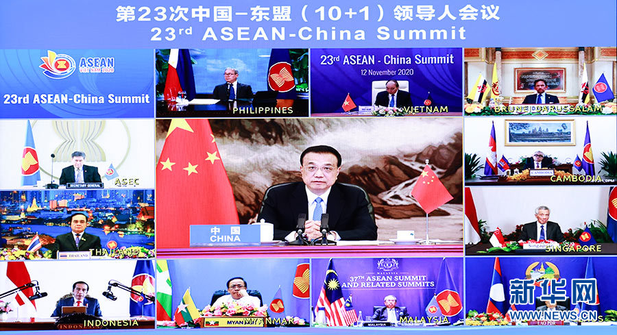 رئيس مجلس الدولة الصيني يطرح أربعة مقترحات لتعزيز العلاقات مع آسيان