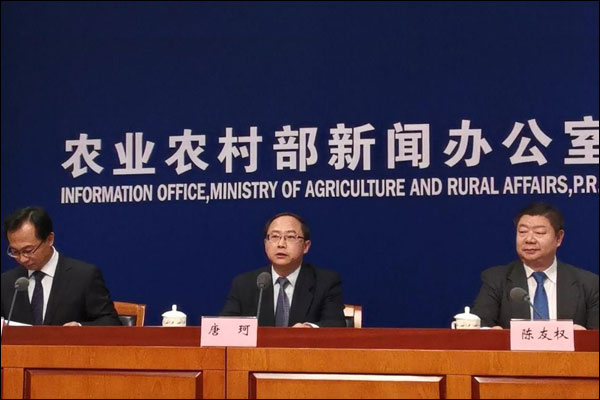 ธัญญาหารและผลิตผลการเกษตรของจีนมีความเพียงพอ ตลาดปีใหม่และวันตรุษจีนมีหลักประกัน_fororder_20201225ls1