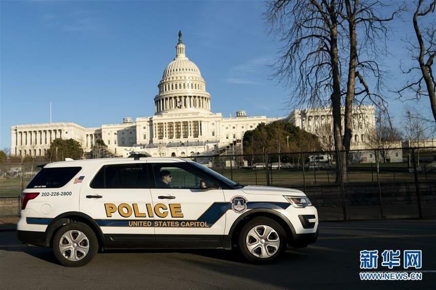 15 Orang Terkait Serbuan ke Gedung Capitol Didakwa oleh Departemen Kehakiman AS_fororder_mm9