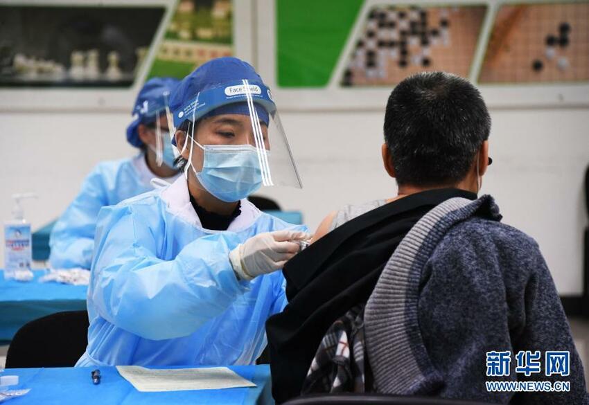 Jumlah Suntikan Vaksin Covid-19 di Beijing Capai Satu Juta Orang_fororder_x6