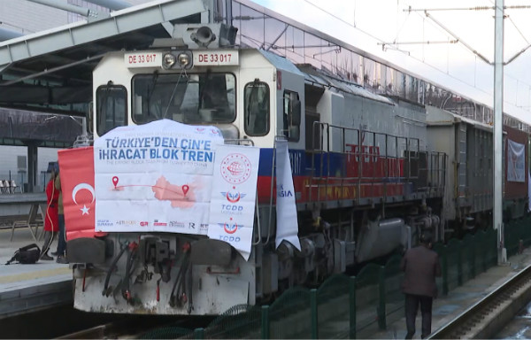 รถไฟขบวนพิเศษขนส่งแร่โบรอนจากตุรกีไปยังจีนเริ่มออกเดินทาง_fororder_weixintupian_20210131140652