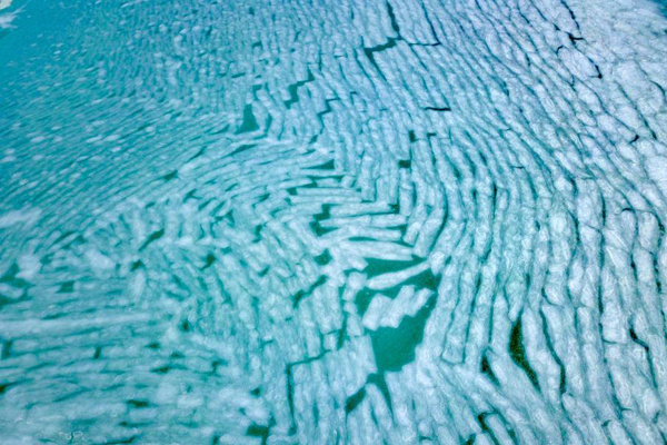 ทะเลสาบหมาหมี่ในทิเบตจับตัวเป็นน้ำแข็งเหมือน “ลายนิ้วมือ”_fororder_Tibet2
