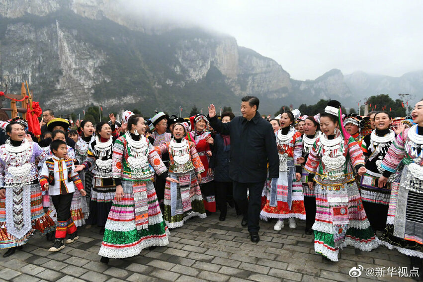 Xi Jinping Sampaikan Selamat Tahun Baru Imlek dalam Inspeksinya di Guizhou_fororder_xigui6