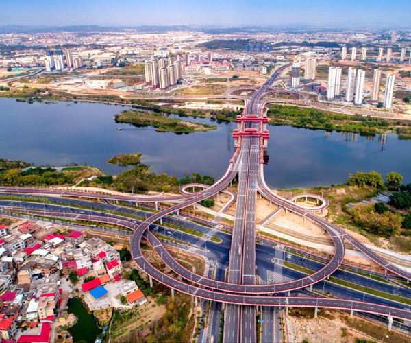 เมืองจางโจวเปิดเดินรถ “สะพานทางระเบียงยาวสุดของโลก”_fororder_qiao1