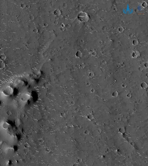 “ภาพดาวอังคาร”คมชัดระยะใกล้จากยานเทียนเวิ่น-1_fororder_微信图片_20210304104140_副本