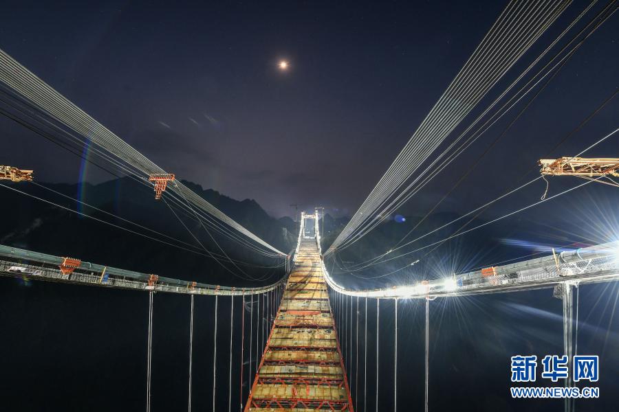 Jembatan Raksasa Yangbaoshan Guizhou Akan Dirampungkan_fororder_qq7