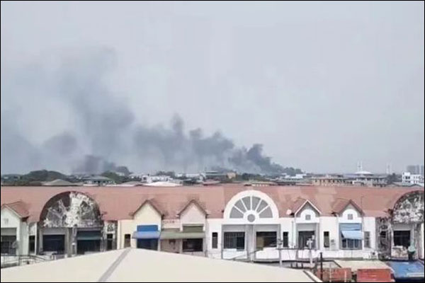 โรงงานในย่างกุ้งของพม่าถูกเผาทำลายหลายแห่ง_fororder_20210315md1
