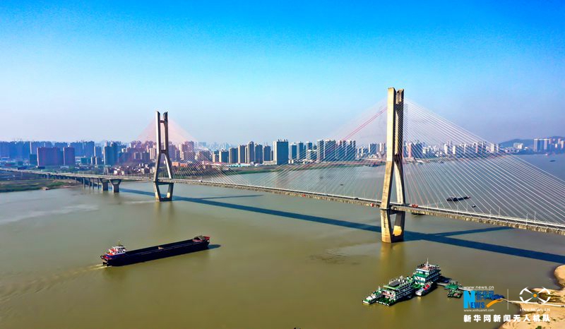 Pembenahan Sungai Yangtze Buat Kapal Seberat 60 Ton Berlewat Dengan Lancar_fororder_cj6