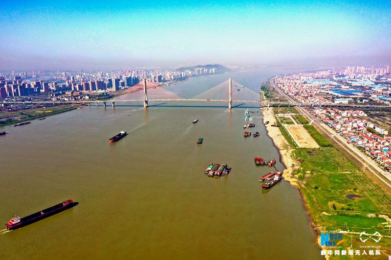 Pembenahan Sungai Yangtze Buat Kapal Seberat 60 Ton Berlewat Dengan Lancar_fororder_cj5