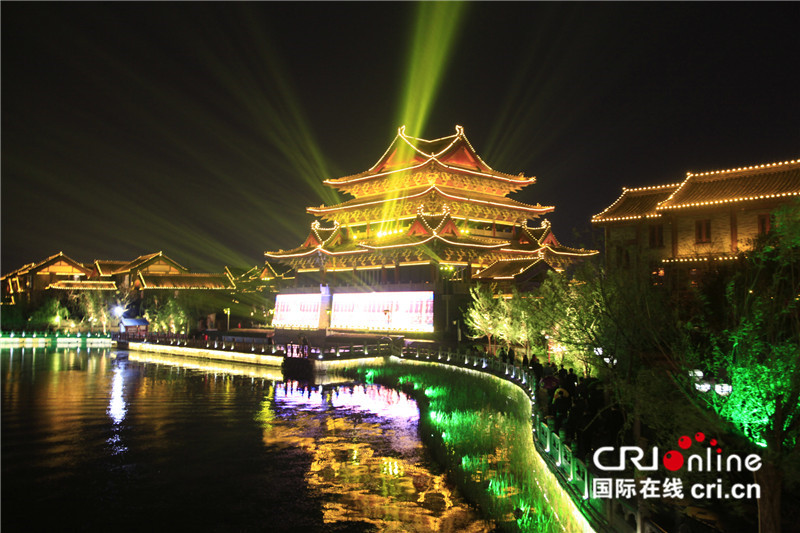 مدينة كايفنغ الصينية: جولة ليلية ساحرة للاستمتاع بثقافة أسرة سونغ القديمة_fororder_reetjj