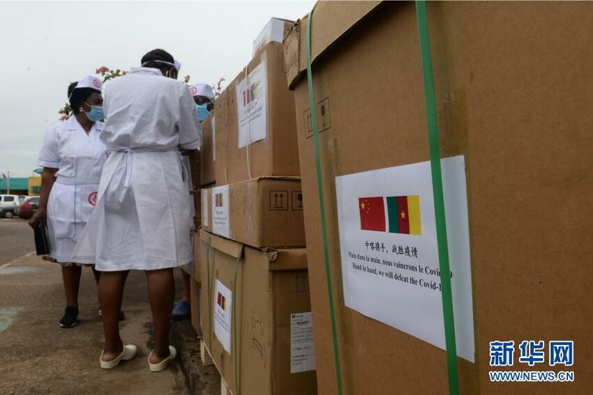 Vaksin Covid-19 Bantuan Tiongkok Tiba di Kamerun_fororder_km6