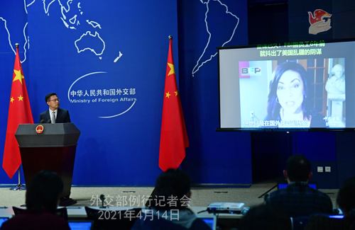 Video Wawancara Mantan Penerjemah FBI Mengenai Isu Xinjiang Terungkap_fororder_赵立坚3