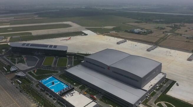 中国初の国産大型航空機生産・試験飛行センターが竣工_fororder_0427照片1-1.JPG