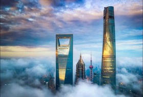 “โรงแรมกลางเวหา” สูงที่สุดในโลกเปิดให้บริการอย่างเป็นทางการที่นครเซี่ยงไฮ้