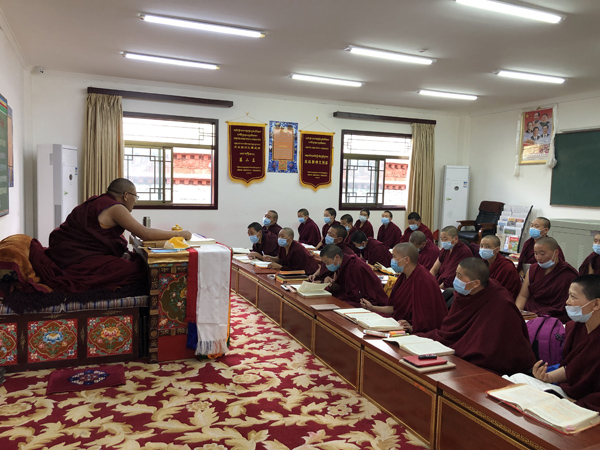 【チベット探訪】記者日記②〜チベット仏学院〜_fororder_9.JPG