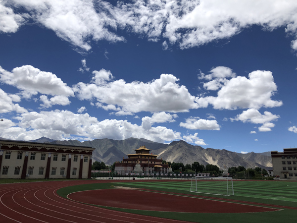 【チベット探訪】記者日記②〜チベット仏学院〜_fororder_3.JPG