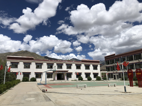 【チベット探訪】記者日記②〜チベット仏学院〜_fororder_4.JPG