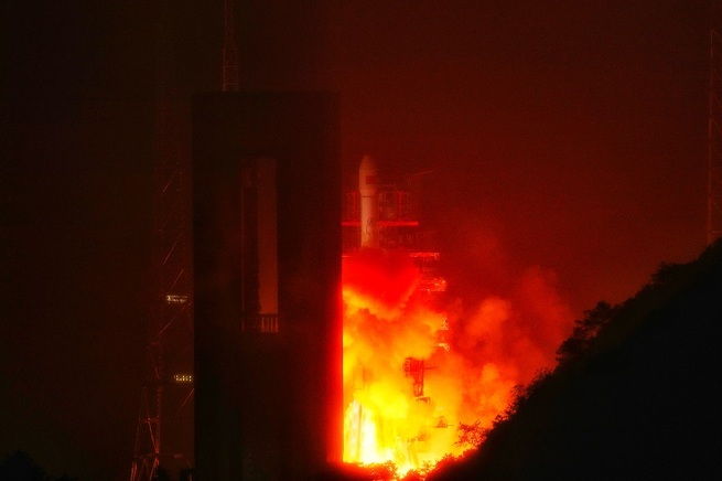 中国、データ中継衛星「天鏈1号」5号機の打ち上げ成功_fororder_天链