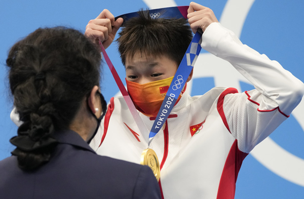 “เฉวียน หงฉาน” แชมป์โอลิมปิกอายุน้อยที่สุดของจีน “ไม่เคยไปเที่ยวสวนสนุก อยากไปเล่นตู้คีบตุ๊กตามากที่สุด”_fororder_全红婵 (1)