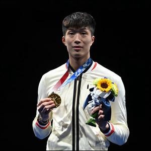 สำนักงานรัฐบาลกลางจีนประจำเขตฮ่องกงแสดงความยินดีต่อนักกีฬาฮ่องกงที่คว้าเหรียญทองแรกในโอลิมปิกโตเกียว_fororder_20210727HKsj