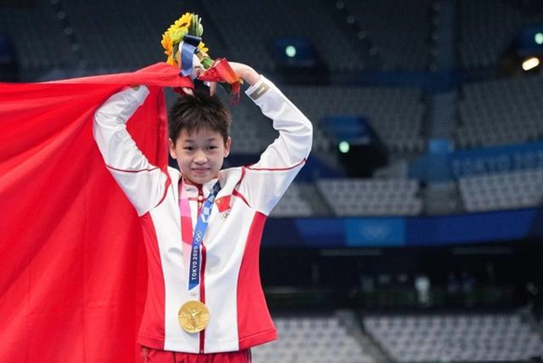 “เฉวียน หงฉาน” แชมป์โอลิมปิกอายุน้อยที่สุดของจีน “ไม่เคยไปเที่ยวสวนสนุก อยากไปเล่นตู้คีบตุ๊กตามากที่สุด”_fororder_全红婵 (6)