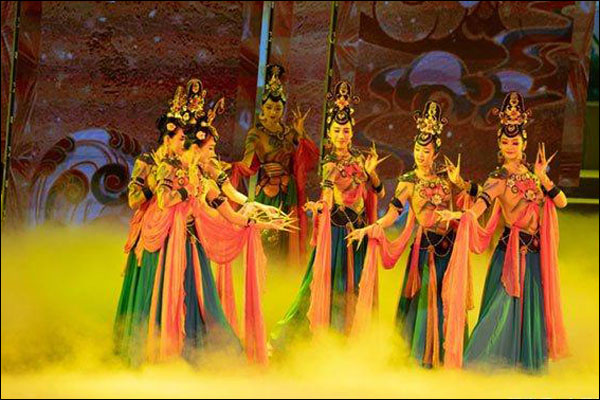 ปธน.จีนส่งสารยินดีเปิดงาน“เทศกาลศิลปวัฒนธรรมพื้นบ้านนานาชาติกำแพงเมืองจีน ปี 2021”_fororder_20210916mjwhysj4