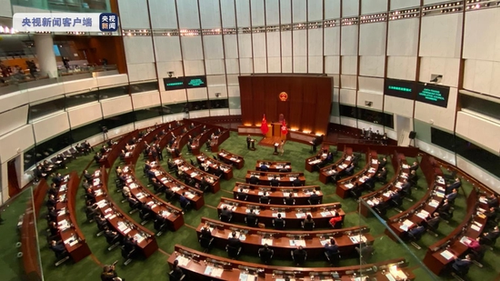 ہانگ کانگ  خصوصی انتظامی علاقے کی ساتویں قانون ساز کونسل کے اراکین کی  حلف برداری کی تقریب_fororder_55