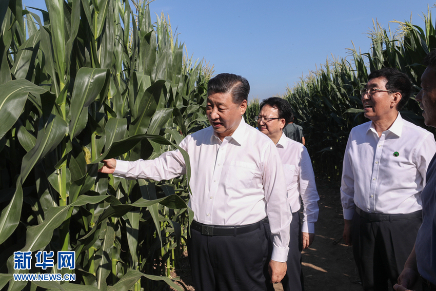 Presiden Xi Jinping Adakan Inspeksi di Jilin_fororder_xijinping2