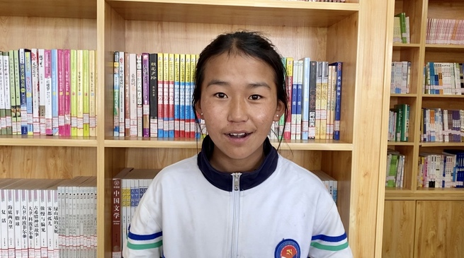 趙雲莎記者が伝えるチベットの今―⑦薩迦県中学校は多様な形で生徒の総合的素養を向上_fororder_4