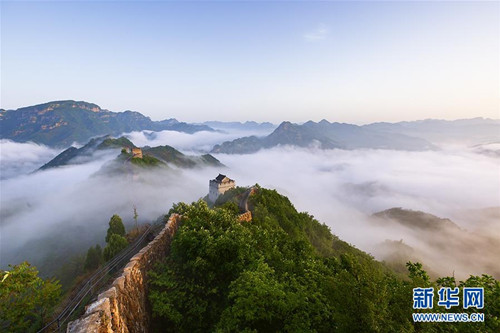 ความสง่างามของกำแพงเมืองจีนช่วงด่านหวงหยา