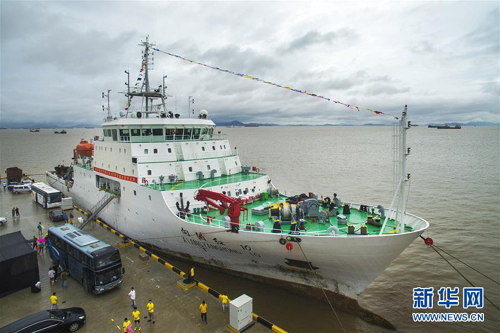 เรือสำรวจวิทยาศาสตร์จีน "เซี่ยงหยังหง 10" เสร็จสิ้นการสำรวจครั้งที่ 49 และกลับสู่จีนแล้ว