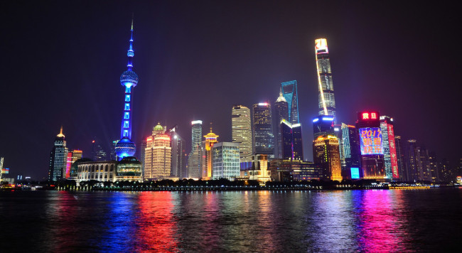Shanghai is evolving into one of the biggest commercial cities in the world. [Photo: toutiao.com]