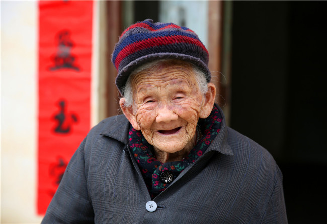 98-year-old Wei Shaolan. [Photo: Zhao Jianfu]