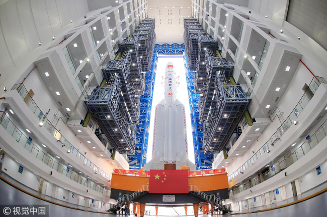 A Long March-5 carrier rocket is displayed at the launch site in Wenchang, Hainan Province, October 28, 2016. [Photo: VCG]