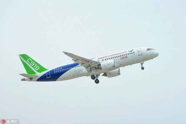 China's first domestically developed large passenger jet C919 takes to the sky at the Shanghai Pudong International Airport on its second test flight on September 28, 2017. [Photo: IC]
