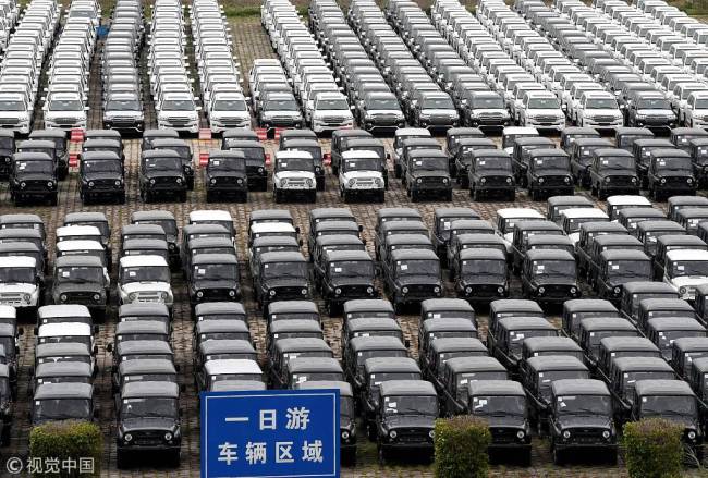 Imported automobiles park in Free Trade Zone in Fujian on April 11, 2017. [Photo: VCG]