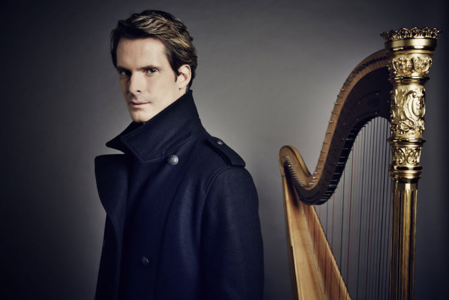 French harpist Xavier de Maistre will perform in April at the Beijing Concert Hall. [File Photo courtesy of the Beijing Concert Hall]