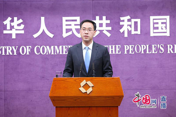 Gao Feng, spokesperson for China's Ministry of Commerce, speaks at a press conference in Beijing on May 10th, 2018. [Photo: meldingcloud.com.cn]