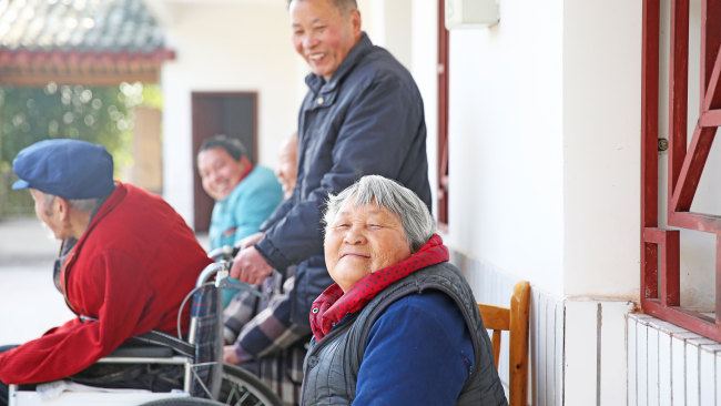 A government-run nursing home in Guang'an district has so far helped four families to leave poverty behind, and has helped bring a greater sense of happiness back into the lives. [Photo: ChinaPlus/Zhao Feiyu]