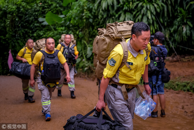 Photo taken on June 30, 2018 shows the members of Chinese rescue team for the missing missing Thai boys football team in Chiang Rai. [Photo: VCG]
