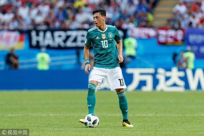 Mesut Oezil of Germany controls the ball during the 2018 FIFA World Cup Russia group F match between Korea Republic and Germany at Kazan Arena on June 27, 2018 in Kazan, Russia. [Photo: VCG]