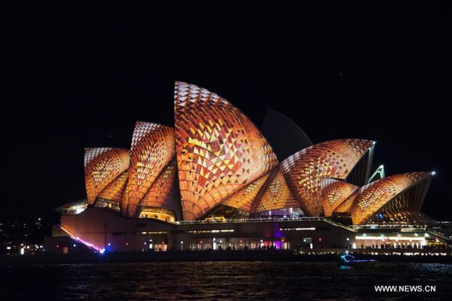 Photo taken on May 27, 2016 shows the Sydney Opera House with light patterns during the Vivid Sydney light show in Sydney, Australia.[Photo: Xinhua]