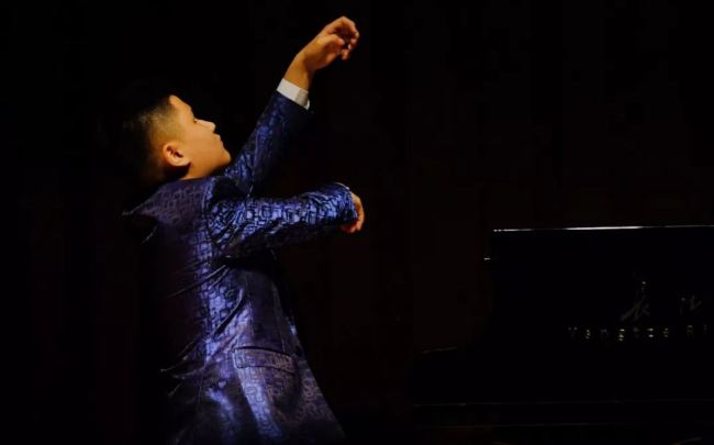 Liu Hao was performing in the Forbidden City Concert Hall on October 11. [Photo: from website of the Forbidden City Concert Hall}