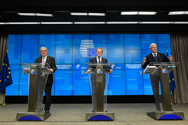 From left: President of the European Commission Jean-Claude Juncker, European Council President Donald Tusk and EU chief Brexit negotiator Michel Barnier give a press conference after a special meeting of the European Council to endorse the draft Brexit withdrawal agreement and to approve the draft political declaration on future EU-UK relations on November 25, 2018 in Brussels. [Photo: AFP/John Thys]