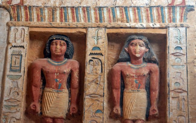 Relief statues are seen at the recently uncovered tomb of the Priest royal Purification during the reign of King Nefer Ir-Ka-Re, named "Wahtye", at the site of the step pyramid of Saqqara, in Giza, Egypt, Saturday, Dec. 15, 2018. [Photo: AP/Amr Nabil]