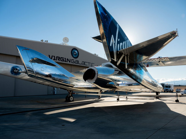 In this image courtesy of Virgin Galactic, SpaceShipTwo mates to the mothership, WhiteKnightTwo, at Mojave Space Port on February 19, 2019, in Mojave, California. The spacecraft of Virgin Galactic Space Travel Company has again crossed the border of space according to the US definition, 80 kilometers (50 miles) of altitude, during a test flight on February 22, 2019, in California, announced the billionaire company British Richard Branson. [Photo: Virgin Galactic/AFP]