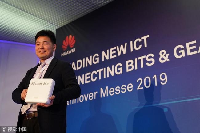 China's tech giant Huawei showcases its newly-launched 5G solution LampSite at the Hanover Fair on April 1, 2019. [Photo: VCG]