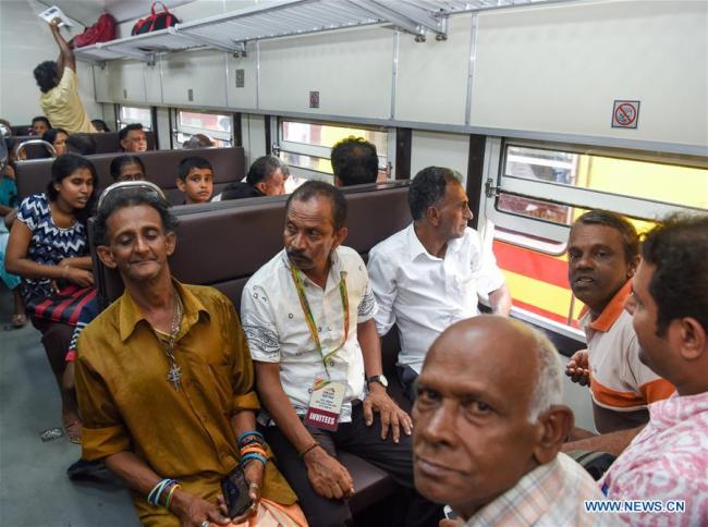 Passengers experience the Matara-Beliatta railway line at the Matara Railway Station in Sri Lanka, April 8, 2019. [Photo: Xinhua/Guo Lei]